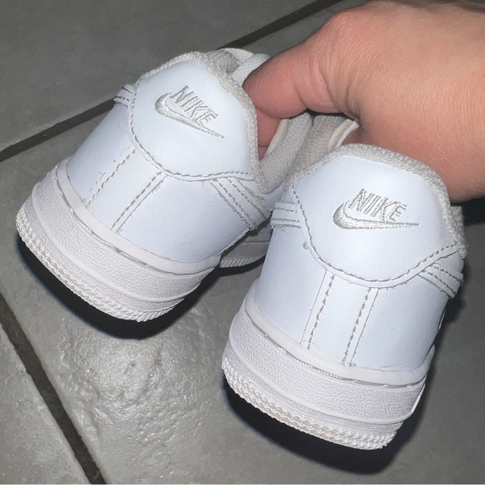 Nike Air Force 1 ‘07 LE, Size 13C - Picture 10 of 11